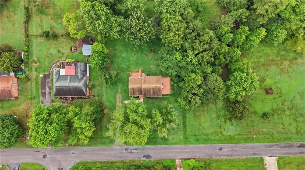 211 Yorktown Road Kernersville, NC 27284