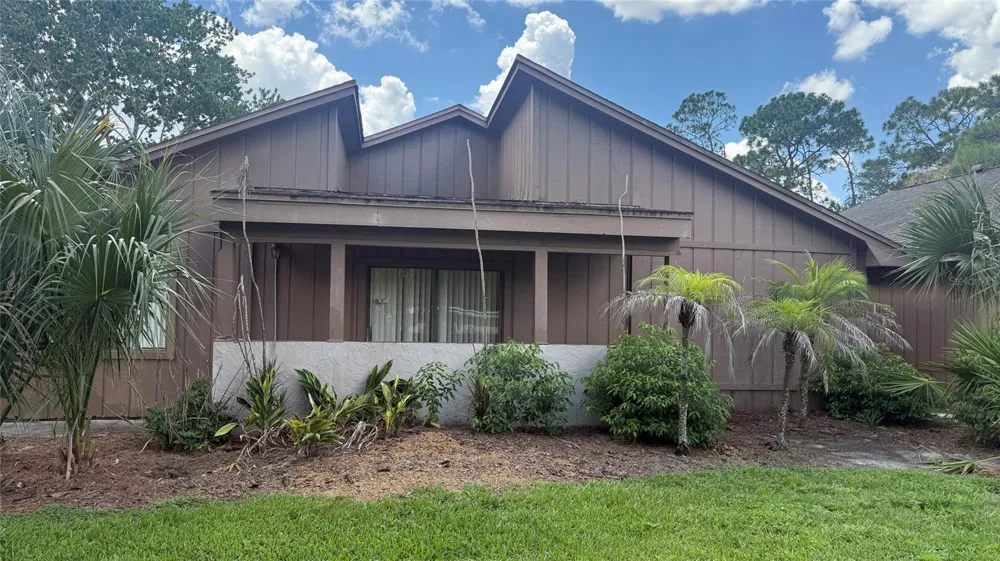 250 RAINTREE DRIVE Casselberry, FL 32707