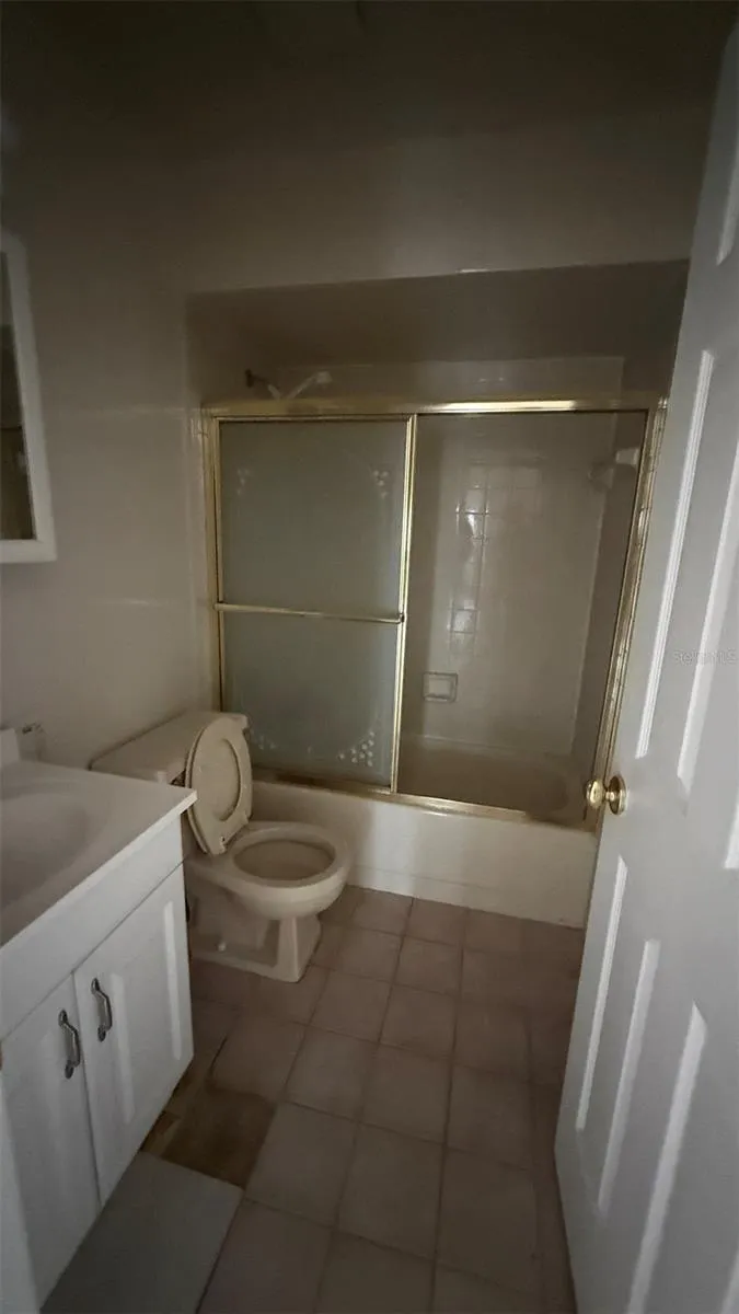 250 RAINTREE DRIVE Casselberry, FL 32707