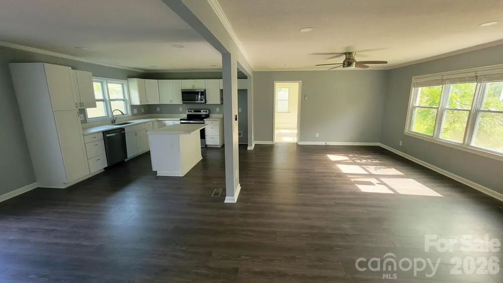 228 Tot Dellinger Road Cherryville, NC 28021