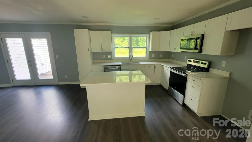 228 Tot Dellinger Road Cherryville, NC 28021
