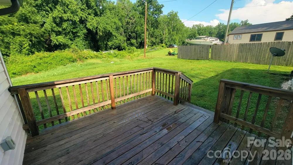 228 Tot Dellinger Road Cherryville, NC 28021