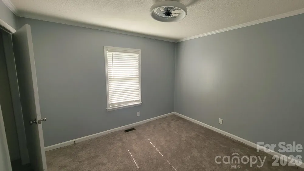 228 Tot Dellinger Road Cherryville, NC 28021