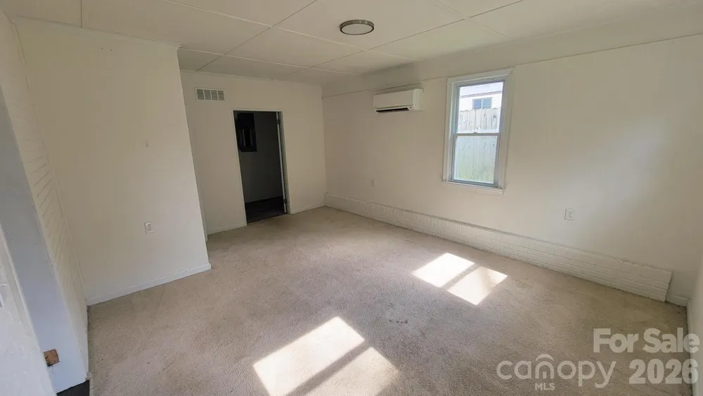 228 Tot Dellinger Road Cherryville, NC 28021