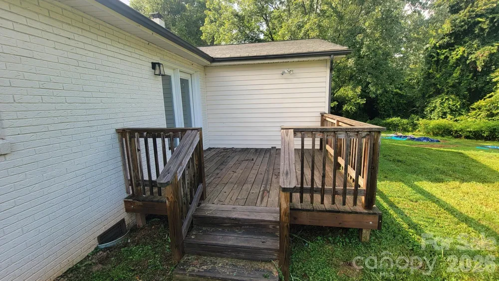 228 Tot Dellinger Road Cherryville, NC 28021