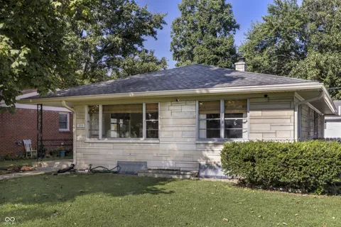 1916 Keller Avenue