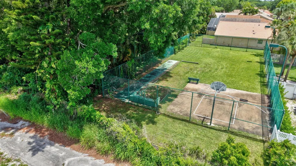 13275 ROYALE SABAL COURT Delray Beach, FL 33484