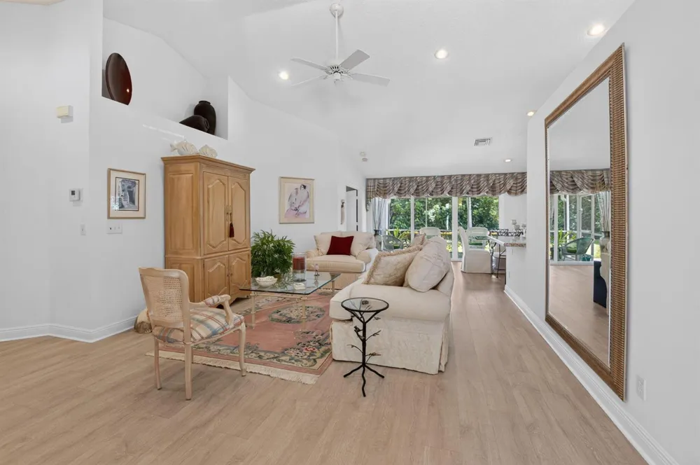 13275 ROYALE SABAL COURT Delray Beach, FL 33484