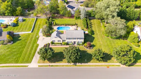 3406 Waterview Way