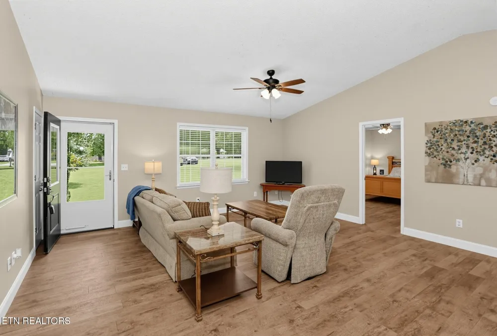 109 Chestnut Court Crossville, TN 38555