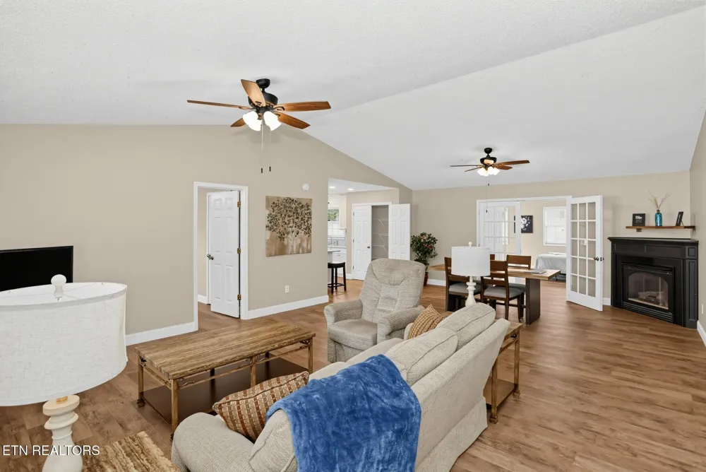 109 Chestnut Court Crossville, TN 38555