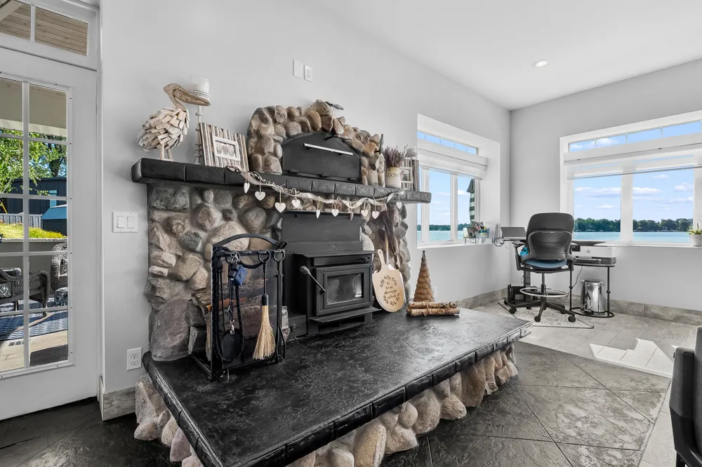 9053 S M 43 Highway Hope Township, MI 49046
