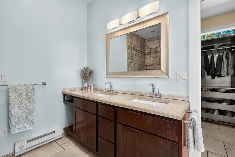 9053 S M 43 Highway Hope Township, MI 49046