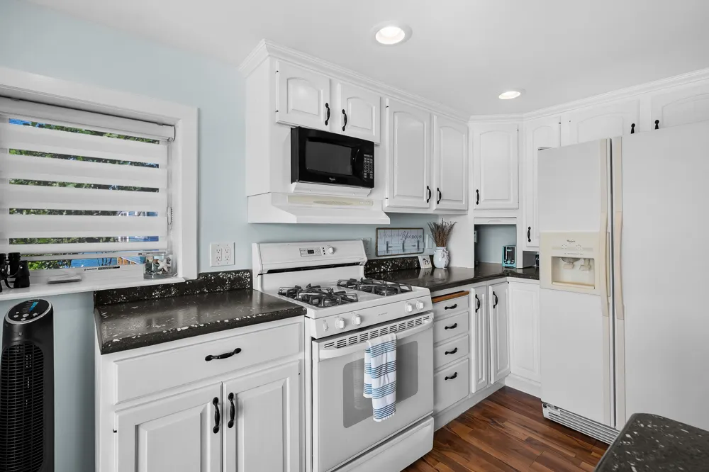 9053 S M 43 Highway Hope Township, MI 49046