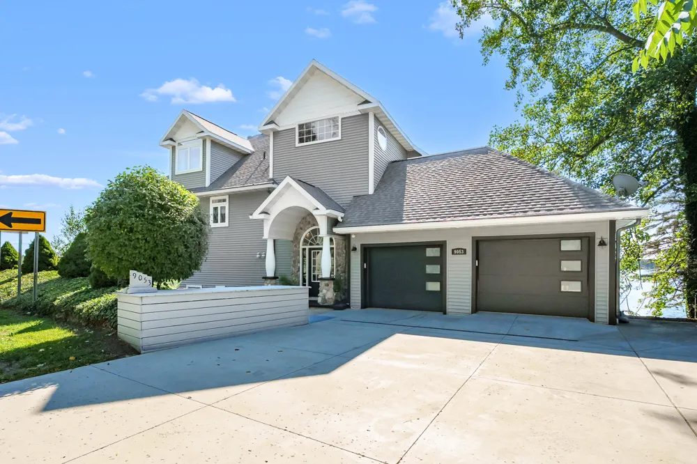 9053 S M 43 Highway Hope Township, MI 49046