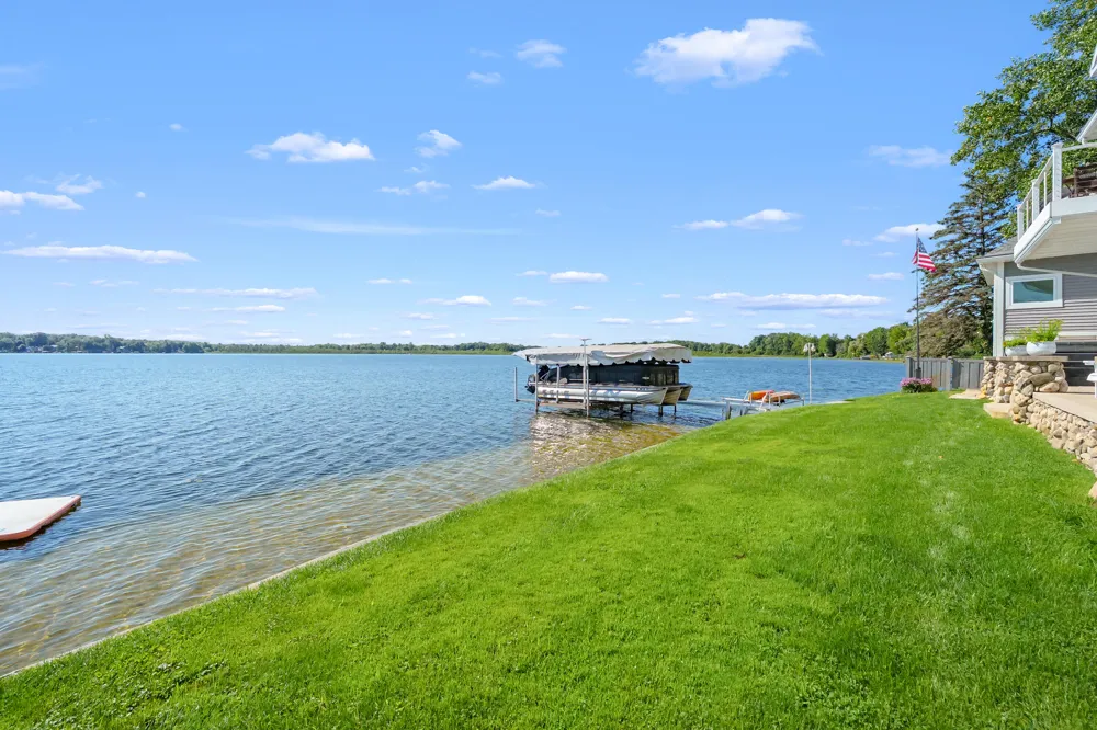 9053 S M 43 Highway Hope Township, MI 49046