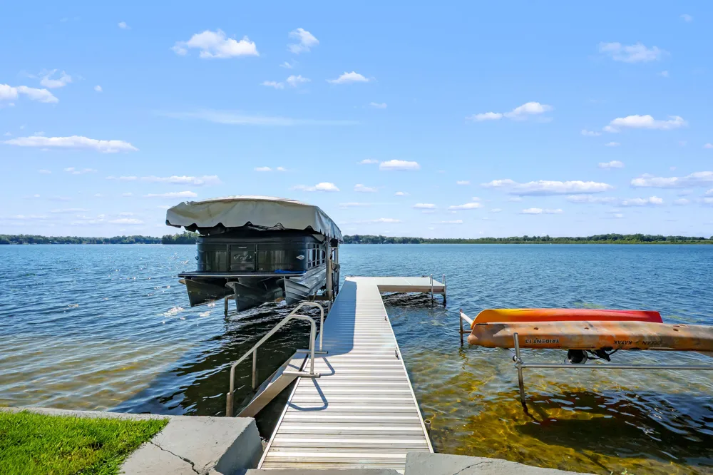 9053 S M 43 Highway Hope Township, MI 49046