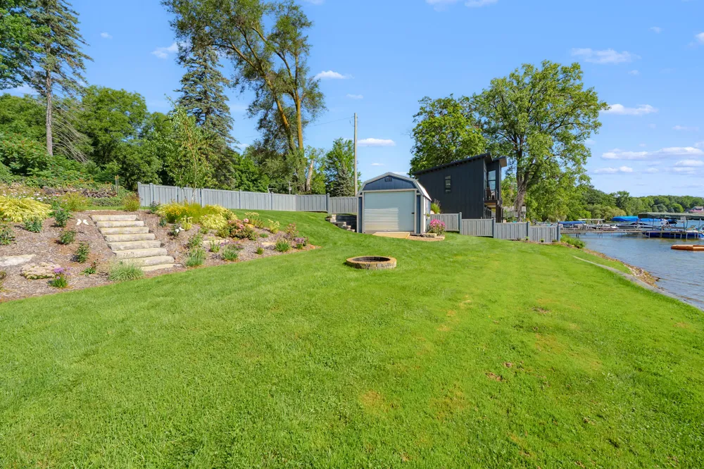 9053 S M 43 Highway Hope Township, MI 49046