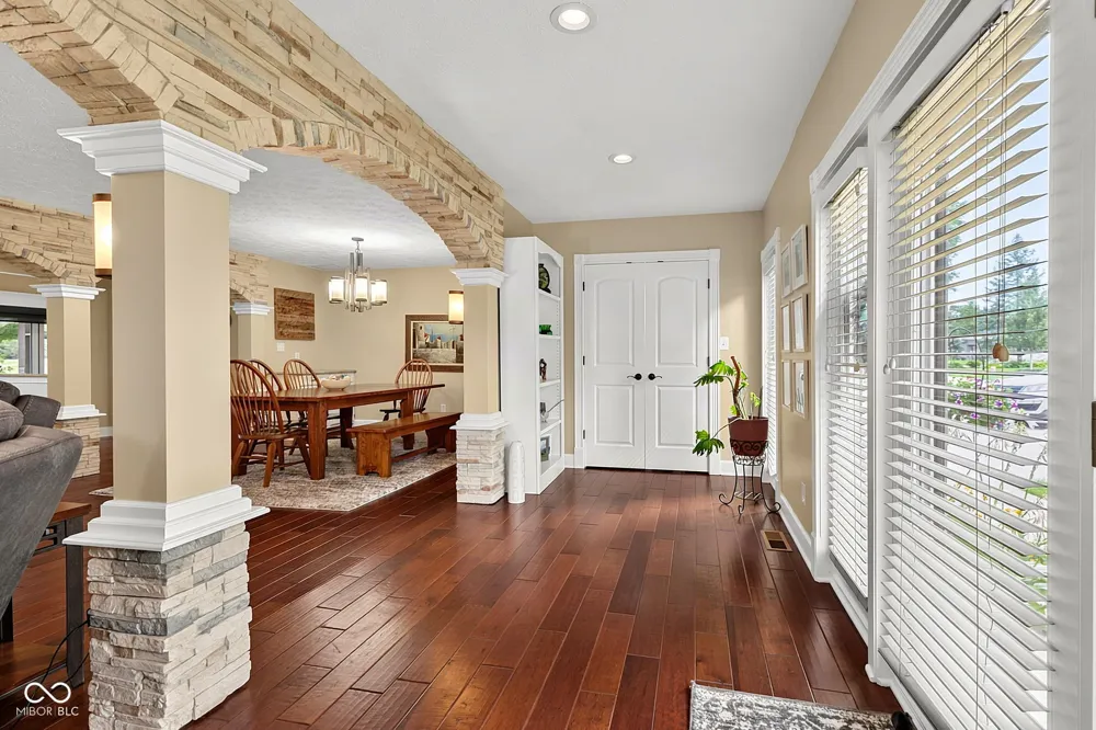 2218 Elmwood Drive Lebanon, IN 46052