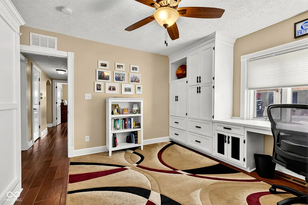2218 Elmwood Drive Lebanon, IN 46052