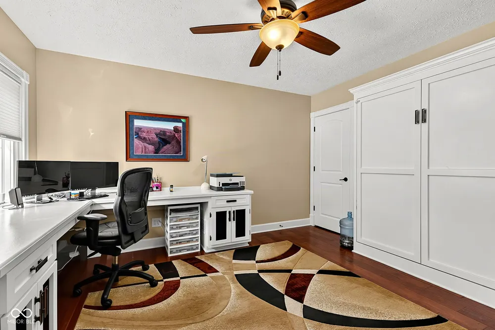 2218 Elmwood Drive Lebanon, IN 46052
