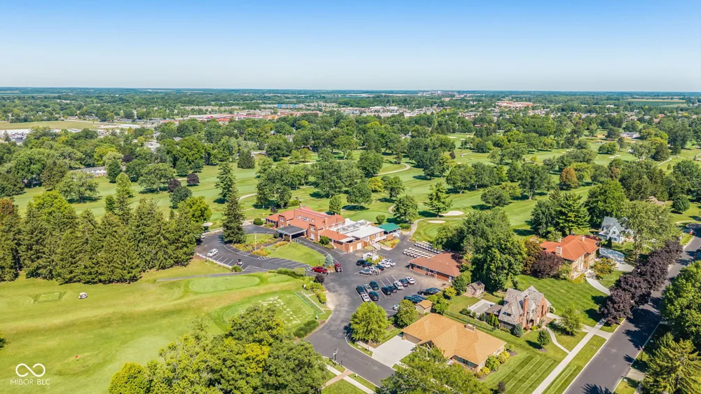 2218 Elmwood Drive Lebanon, IN 46052