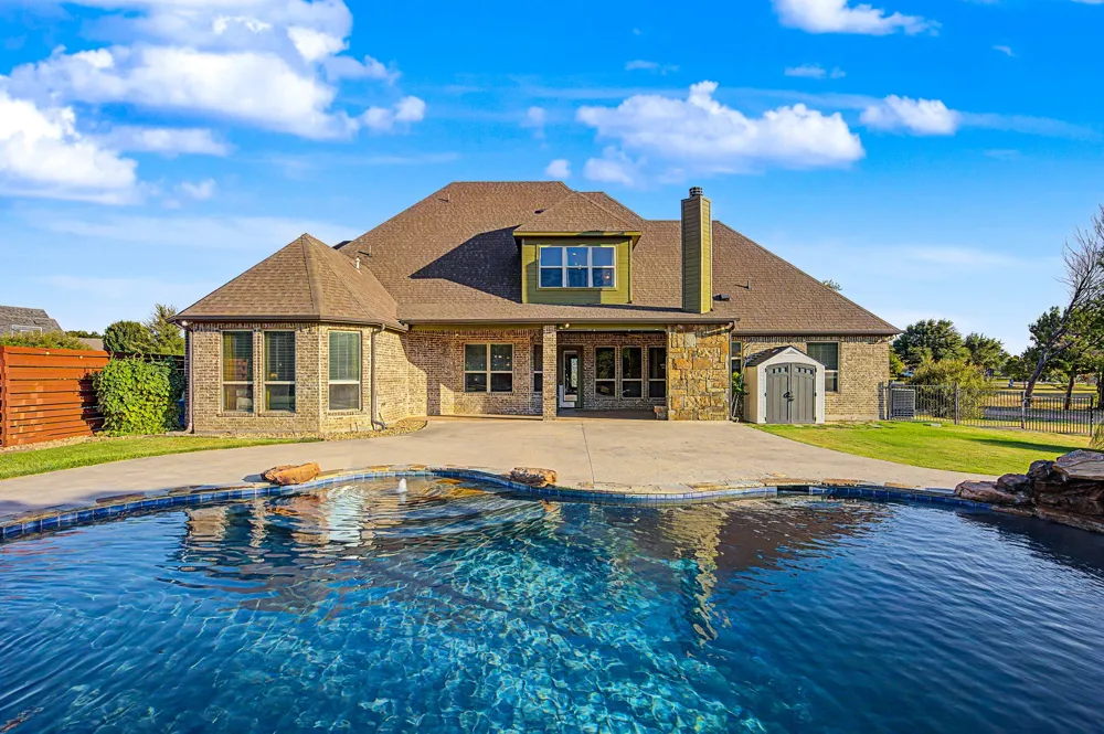 110 Aurora Lights Trail Aurora, TX 76078