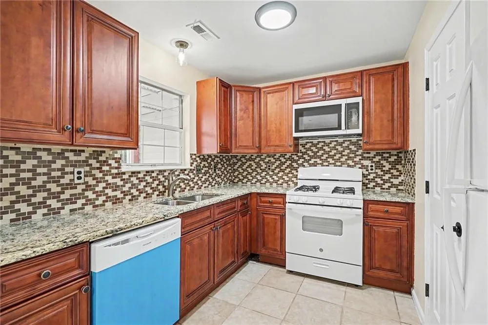 5580 Stonington Trace Parkway Stone Mountain, GA 30087