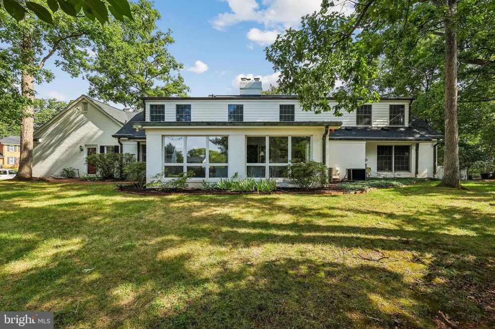 9507 NELSON LANE Manassas, VA 20110