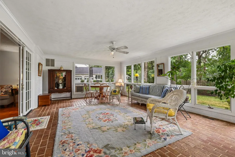 9507 NELSON LANE Manassas, VA 20110