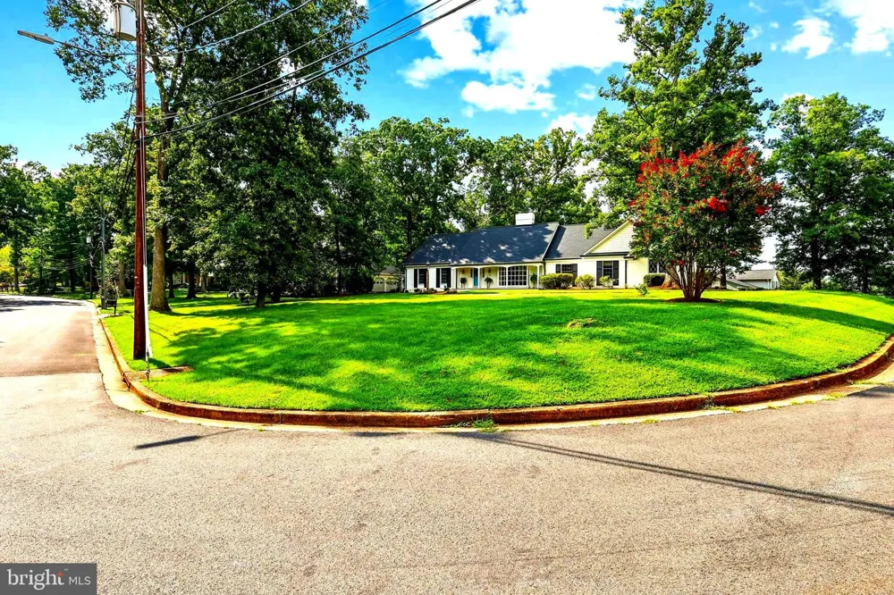 9507 NELSON LANE Manassas, VA 20110