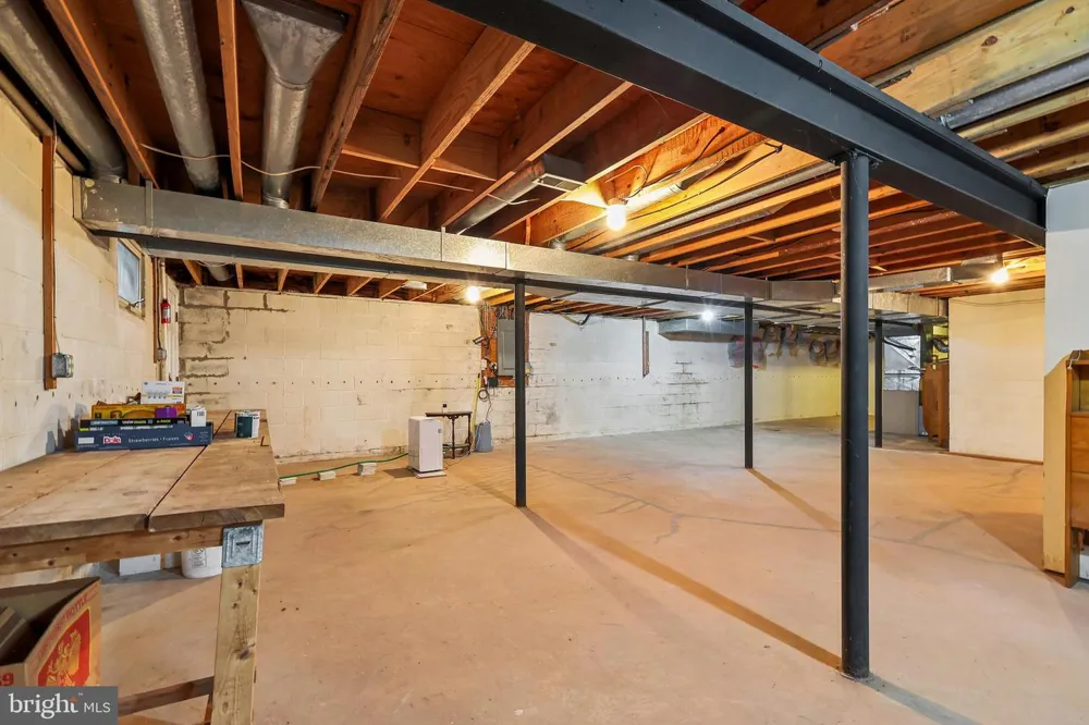 9507 NELSON LANE Manassas, VA 20110