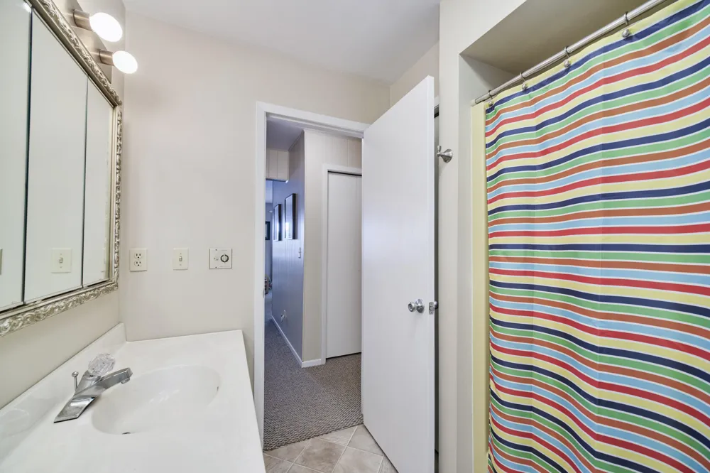 6318 E Interlochen Road Fountain, MI 49410