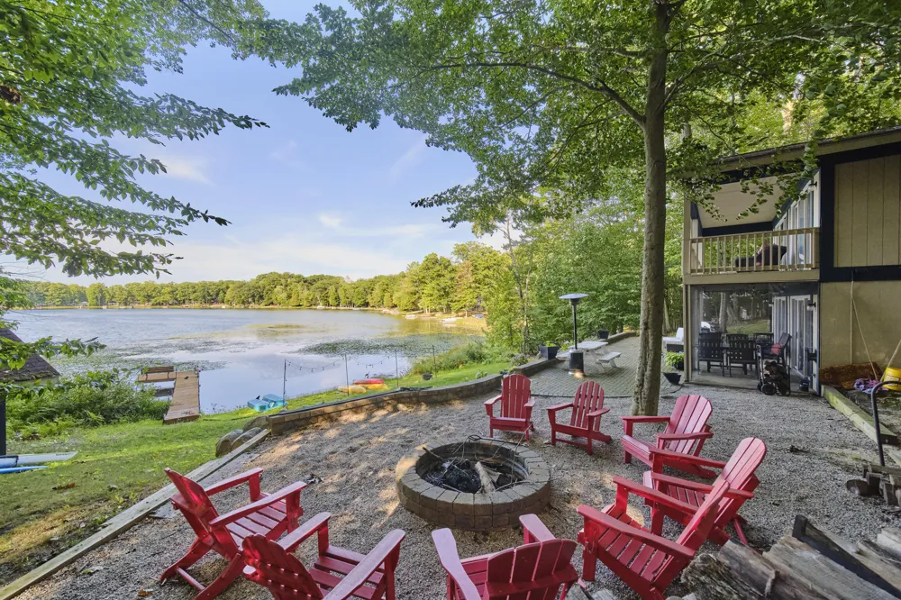 6318 E Interlochen Road Fountain, MI 49410