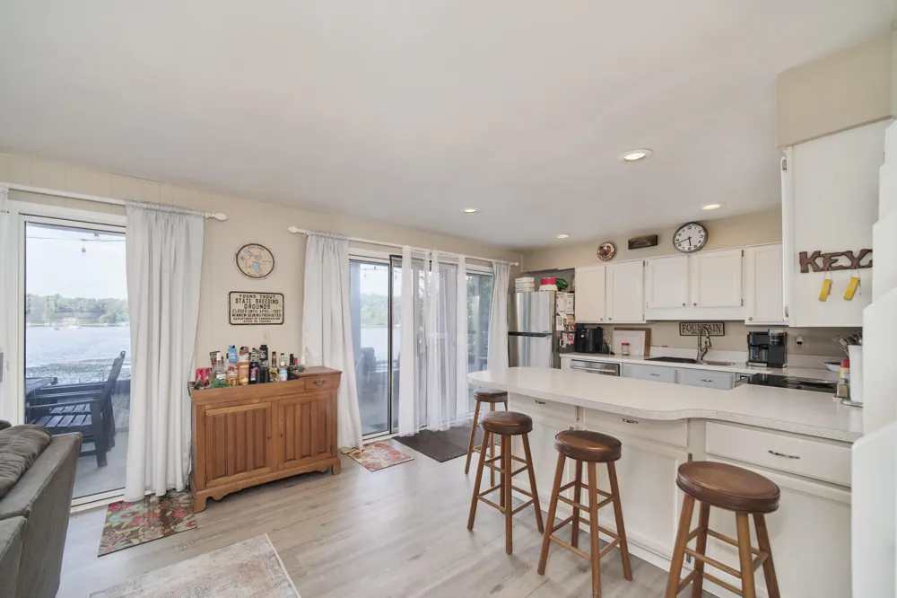 6318 E Interlochen Road Fountain, MI 49410