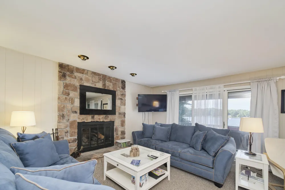 6318 E Interlochen Road Fountain, MI 49410