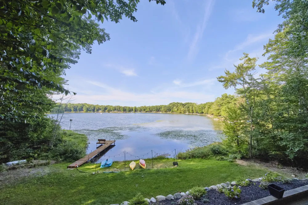 6318 E Interlochen Road Fountain, MI 49410