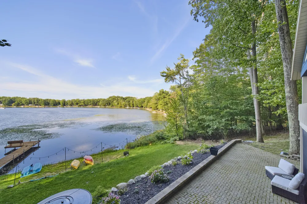 6318 E Interlochen Road Fountain, MI 49410