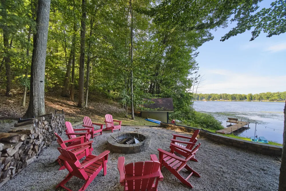 6318 E Interlochen Road Fountain, MI 49410
