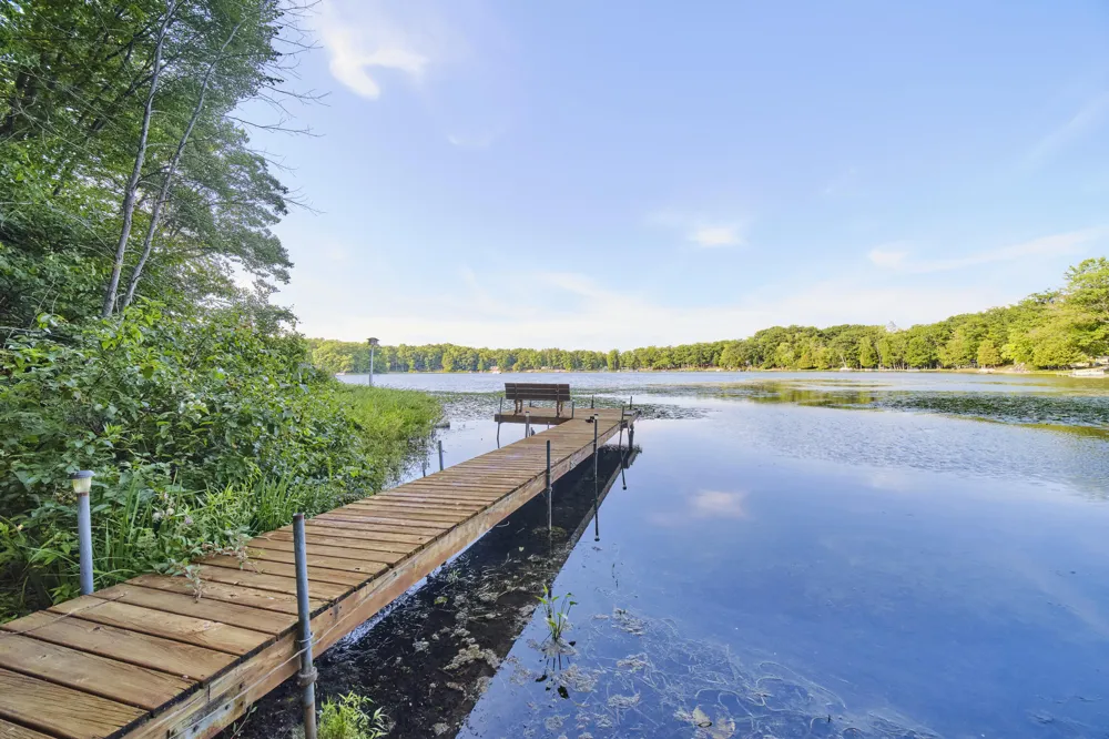 6318 E Interlochen Road Fountain, MI 49410
