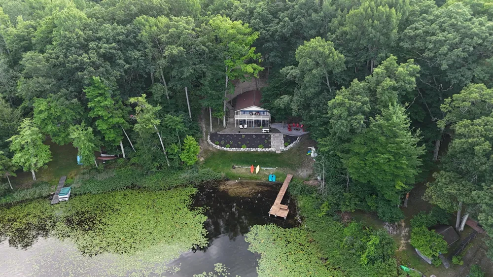 6318 E Interlochen Road Fountain, MI 49410