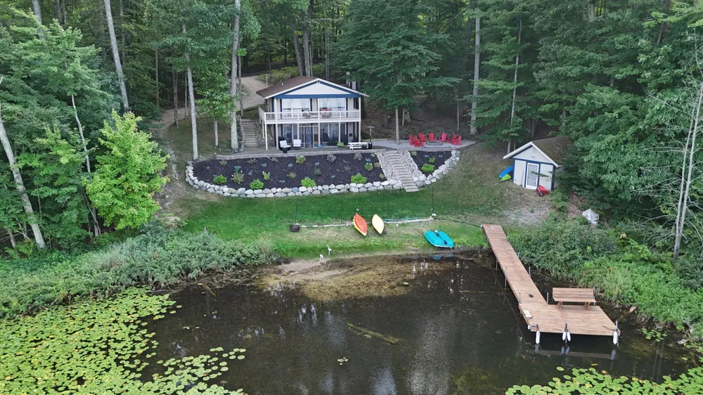 6318 E Interlochen Road Fountain, MI 49410
