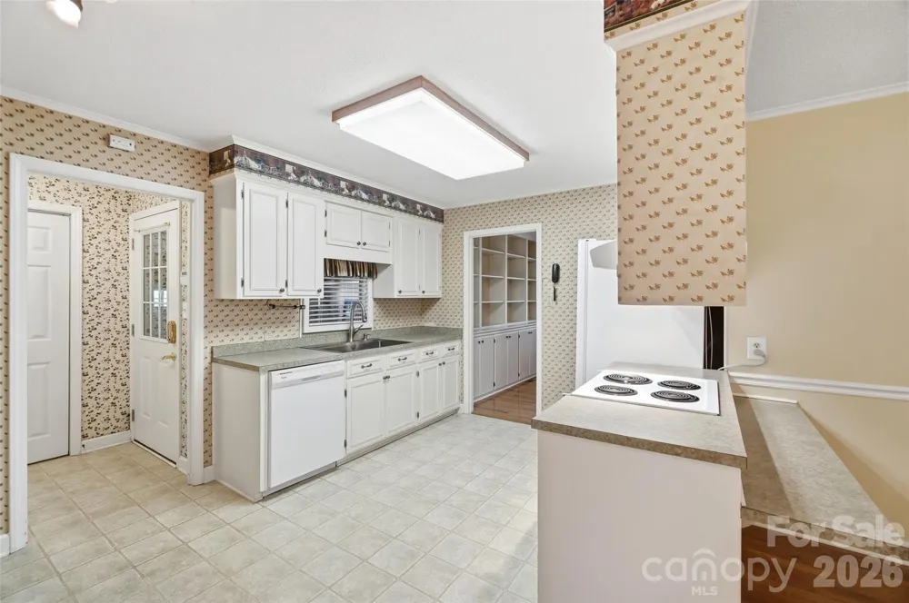 3282 Woodchuck Drive Kannapolis, NC 28081