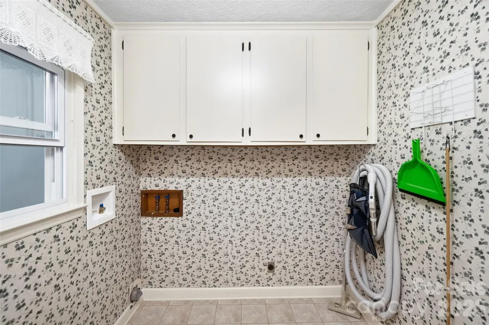3282 Woodchuck Drive Kannapolis, NC 28081