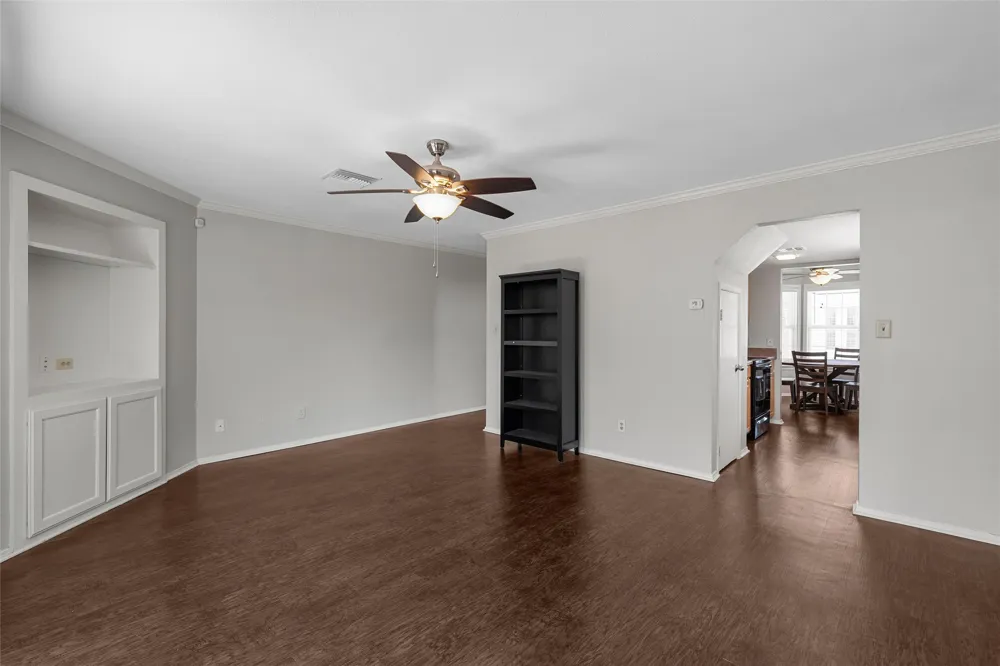600 Bagby Avenue #6B Waco, TX 76706