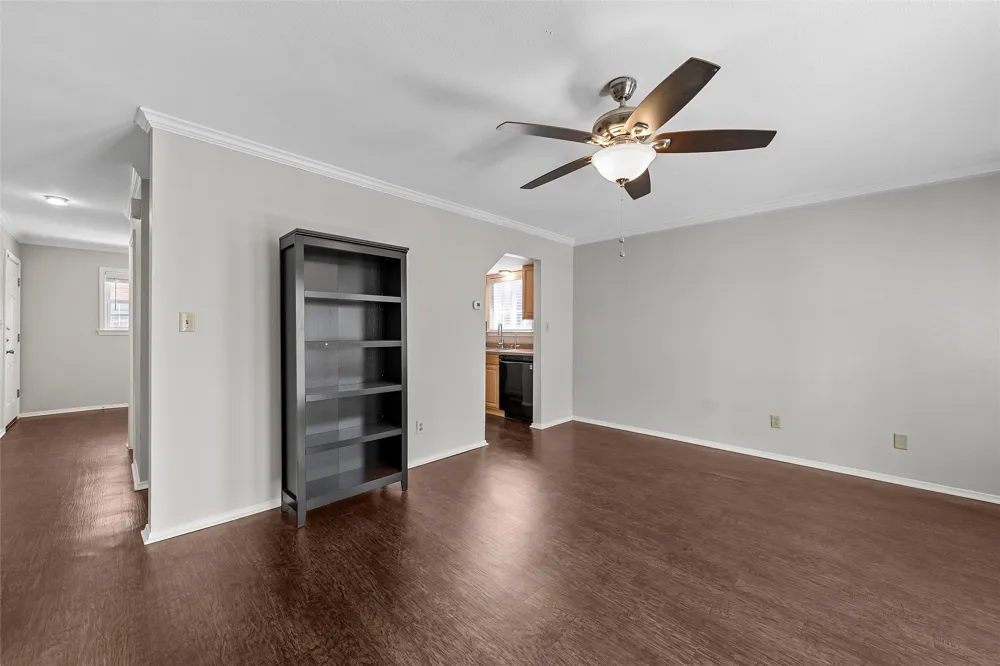 600 Bagby Avenue #6B Waco, TX 76706