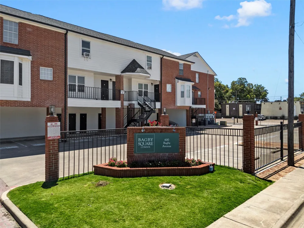 600 Bagby Avenue #6B Waco, TX 76706