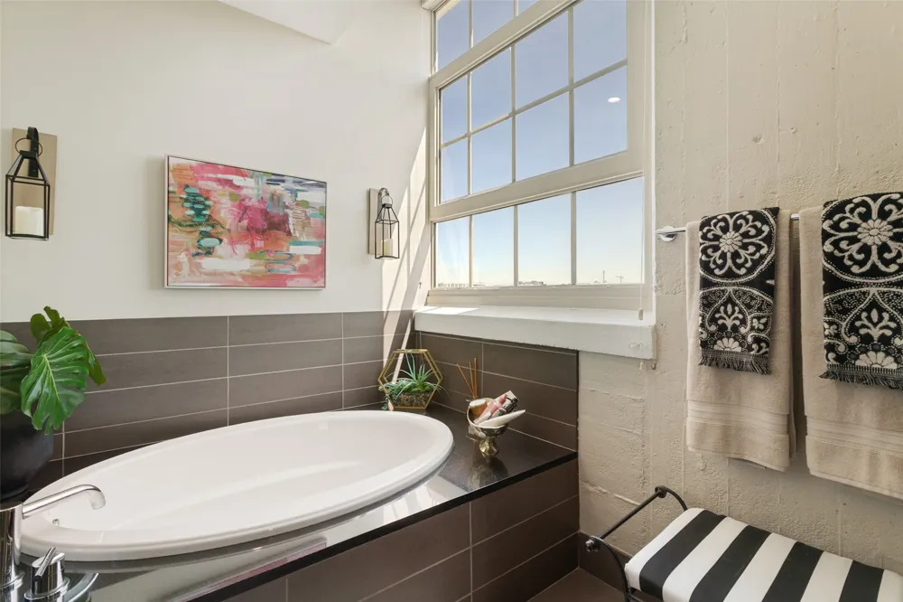 2600 W 7th Street #1623 Fort Worth, TX 76107