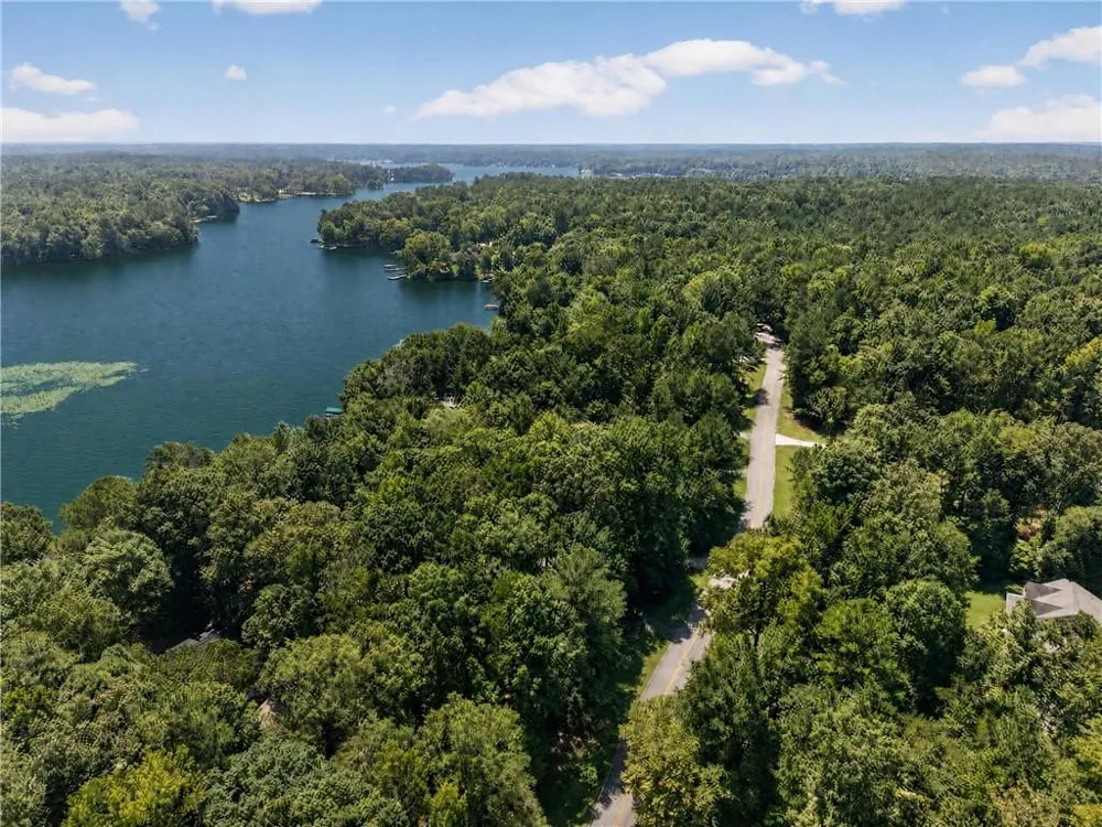 2081 Sugar Creek Trail Buckhead, GA 30625