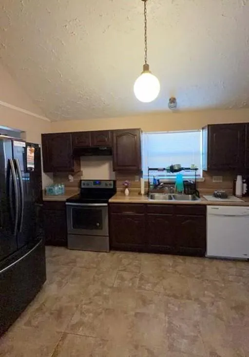 8714 Welles Edge Drive San Antonio, TX 78240